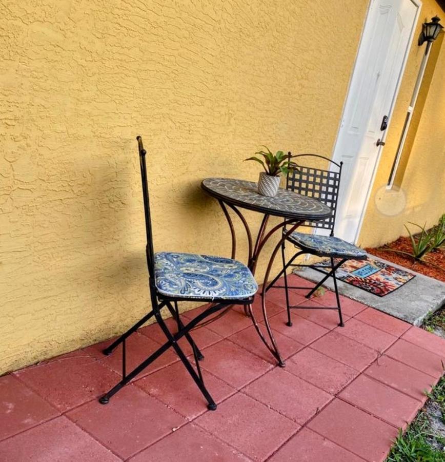 A Treasure Coast Gem- Private Entrance And Private Bathroom Port St. Lucie Экстерьер фото
