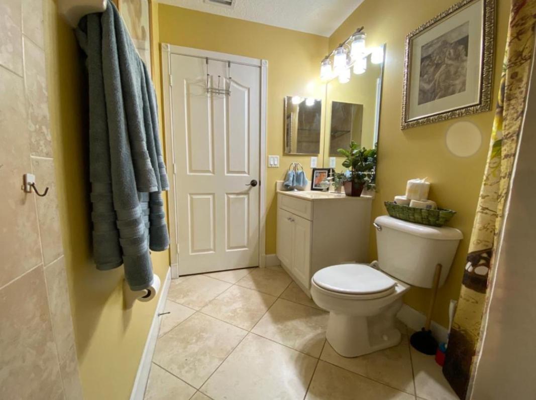 A Treasure Coast Gem- Private Entrance And Private Bathroom Port St. Lucie Экстерьер фото